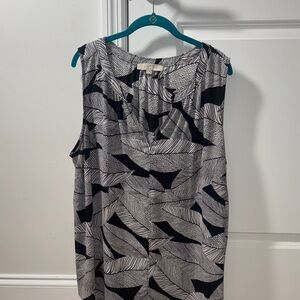 Black and White Sleeveless Top